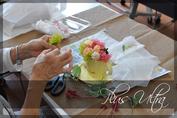 プリザーブドフラワー 造花 生花 レッスン フラワーアレンジ 豪華 可愛い 手づくり