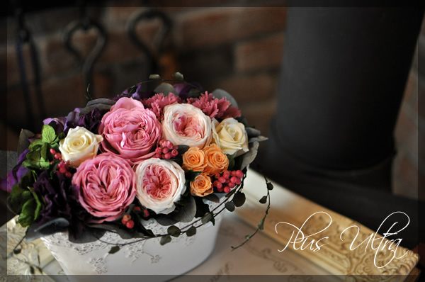 プリザーブドフラワー プレゼント 豪華 可愛い 手づくり シック 大人 おしゃれ 造花 結婚祝い