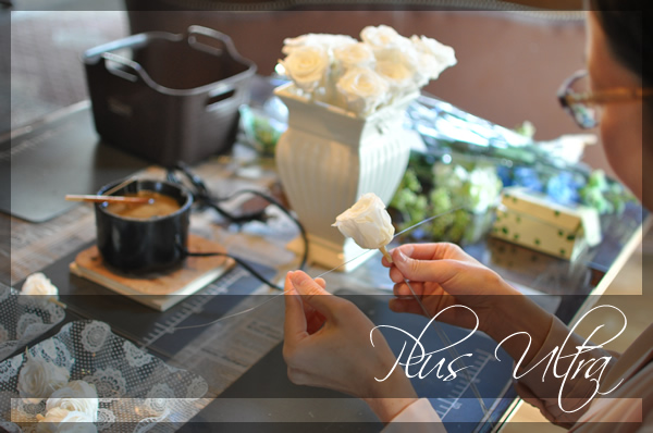 プリザ プリザーブドフラワー ウェディングブーケ ラウンド 純白 造花 可愛い 豪華