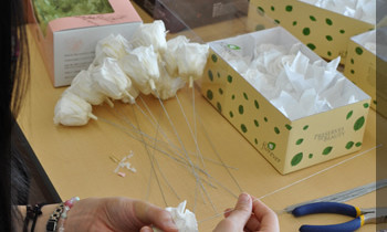 プリザ　プリザーブドフラワー　ウェディングブーケ　造花　可愛い　プレゼント 豪華 上品 おしゃれ