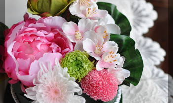 プリザ　プリザーブドフラワー　造花　レッスン　フラワーアレンジ　可愛い　手づくり