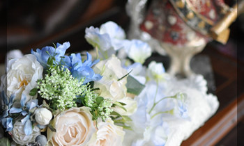 造花　海外ウェディング　 ブーケ　白　ブルー