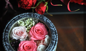 プリザ　プリザーブドフラワー　新築　プレゼント　豪華　可愛い　手づくり　ピンク　おしゃれ　缶詰ギフト