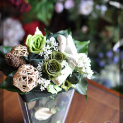 プリザ　プリザーブドフラワー　白グリーン