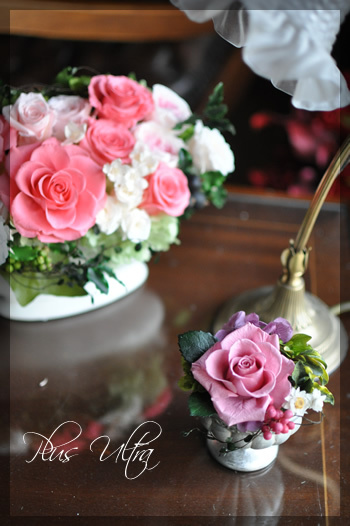 プリザ　プリザーブドフラワー　造花　生花　レッスン　フラワーアレンジ　豪華　手づくり