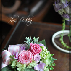 プリザ　プリザーブドフラワー　レッスン　フラワーアレンジ　豪華　横長　ピンク　可愛い