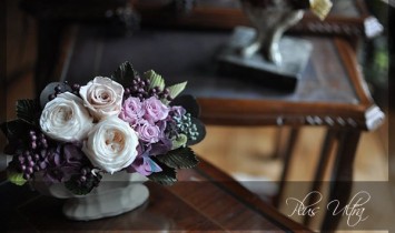 プリザ　プリザーブドフラワー　レッスン　フラワーアレンジ　豪華　横長　アンティーク　シック