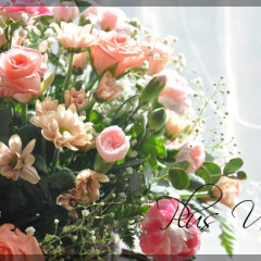 プリザーブドフラワー　造花　生花　レッスン　フラワーアレンジ　豪華　可愛い　手づくり