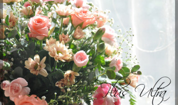 プリザーブドフラワー　造花　生花　レッスン　フラワーアレンジ　豪華　可愛い　手づくり