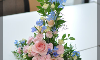 プリザーブドフラワー　造花　生花　レッスン　フラワーアレンジ　豪華　可愛い　手づくり