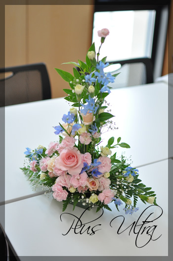 プリザーブドフラワー　造花　生花　レッスン　フラワーアレンジ　豪華　可愛い　手づくり