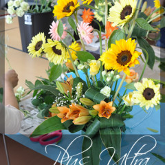 プリザーブドフラワー　造花　生花　レッスン　フラワーアレンジ　豪華　可愛い　手づくり