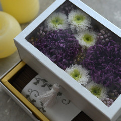 フューネラルフラワー　仏花　お供え　ペット供養　プリザーブドフラワー　造花　洗練された　モダン　デザイン　インテリア　汚れない　小さい