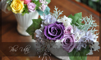 プリザ　プリザーブドフラワー　レッスン　フラワーアレンジ　豪華　横長　アンティーク　シック