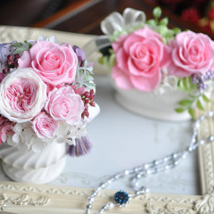 プリザーブドフラワー　プレゼント　豪華　可愛い　手づくり　シック　大人　おしゃれ　造花 　結婚祝い