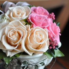 プリザーブドフラワー　豪華　おしゃれ　アンティーク　ラウンド　結婚祝い　新築祝い　淡いオレンジ