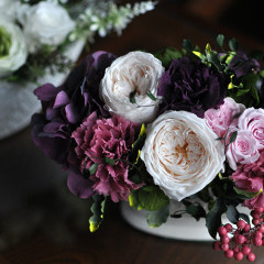 プリザーブドフラワー　豪華　シック　大人ピンク　紫　オールドローズ　上品　　おしゃれ　アンティーク　母の日　横長　結婚祝い　新築祝い　退職祝い