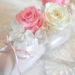 プリザーブドフラワー　結婚　出産　プレゼント 上品 おしゃれ　可愛い　ベビーシューズ