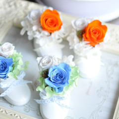 プリザーブドフラワー　出産祝い　プレゼント 上品 おしゃれ　可愛い　ベビーシューズ