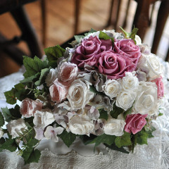 プリザ　プリザーブドフラワー　ウェディングブーケ　キャスケード　ティアドロップ　個性的　ナチュラル