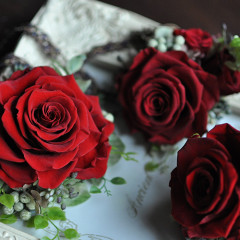 プリザ　プリザーブドフラワー　ウェディング　リストブーケ　リストレット　ヘッドパーツ　赤　