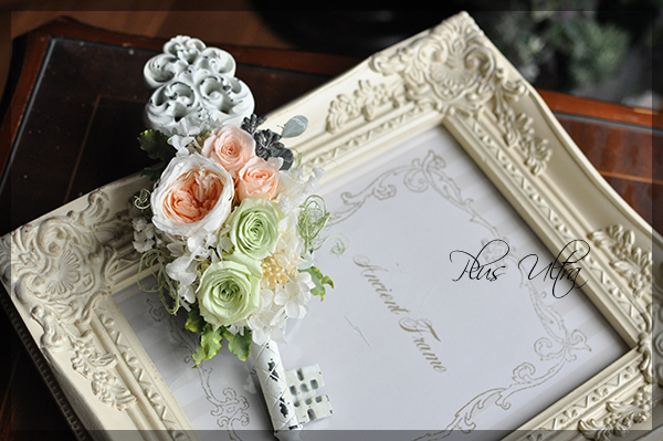 プリザ　プリザーブドフラワー　レッスン　フレーム　額アレンジ　アンティーク　おしゃれ　鍵