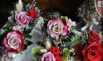 プリザ　プリザーブドフラワー　レッスン　フレーム　アンティーク　おしゃれ　ダークレッド　赤　渋い