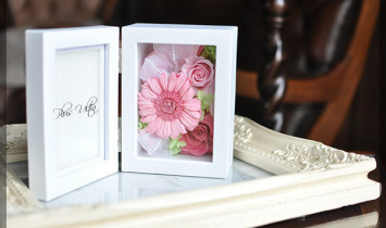 プリザ　プリザーブドフラワー ペット供養　仏花　フォトフレームガーベラ