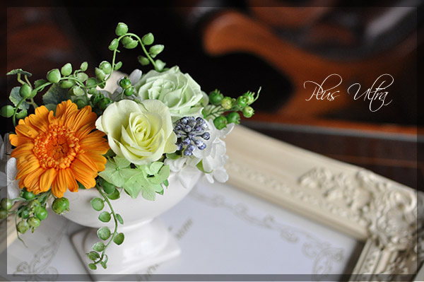 プリザ　プリザーブドフラワー　レッスン　フラワーアレンジ　豪華　黄色　オレンジ　可愛い