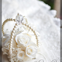 プリザ　プリザーブドフラワー　リングピロー　純白　パール　豪華　プレゼント