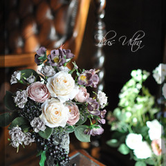 フラワーアレンジ 豪華 造花 アンティーク シック シャビー