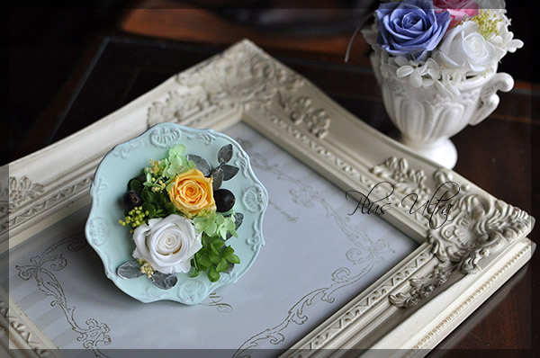 プリザ　プリザーブドフラワー　レッスン　フレーム　額アレンジ　アンティーク　おしゃれ